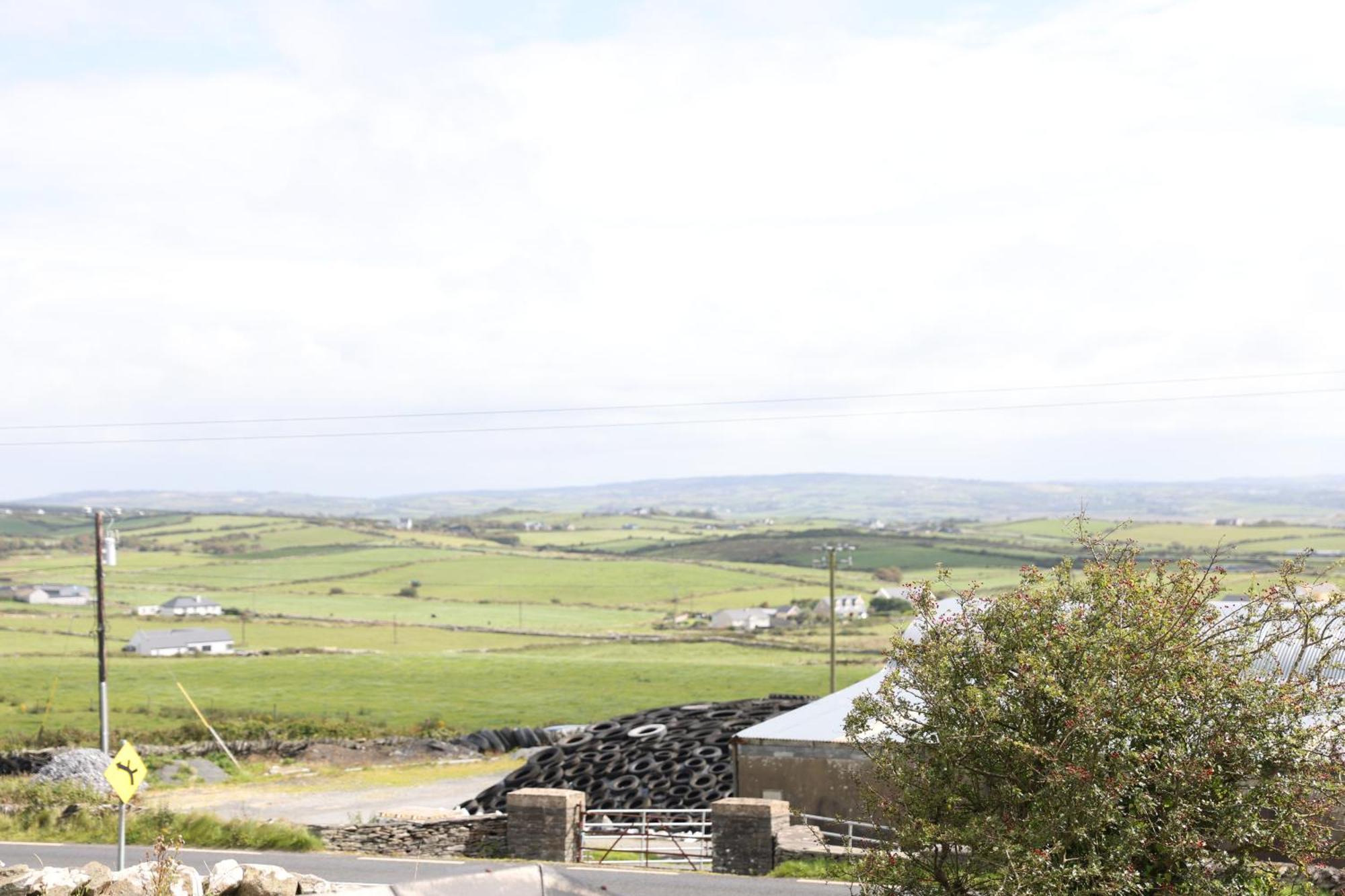 Next Stop Cliffs Of Moher Liscannor Extérieur photo